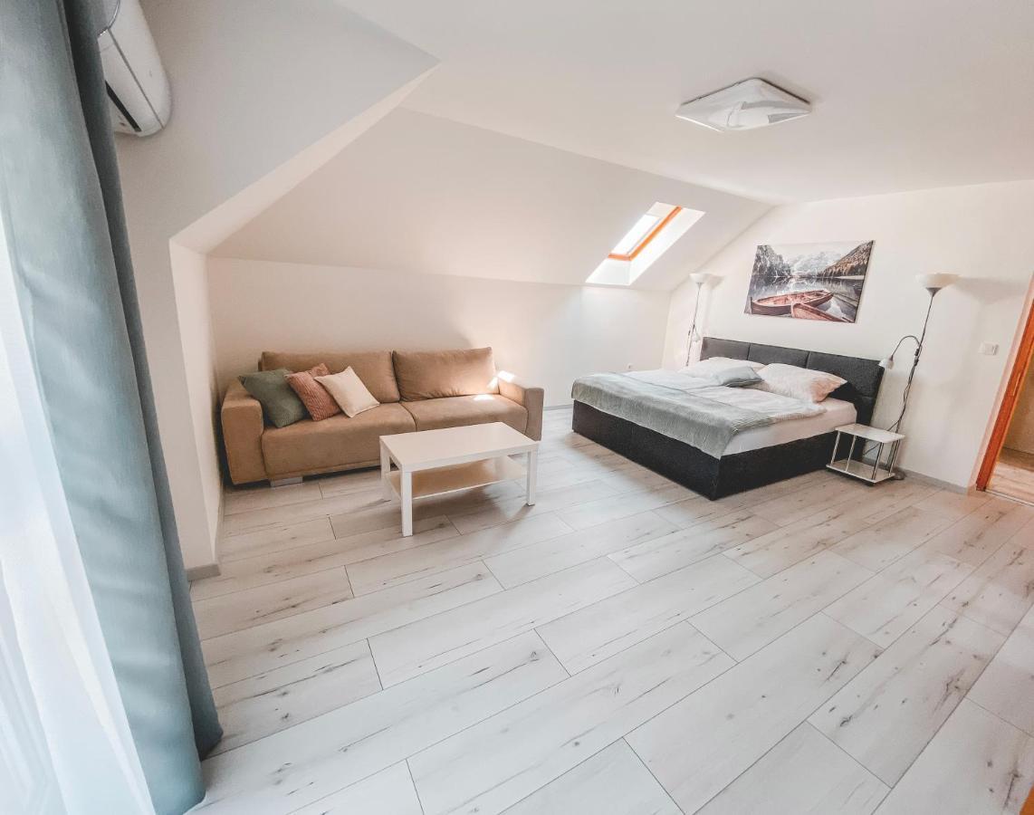 Villa Tara Buek Buitenkant foto